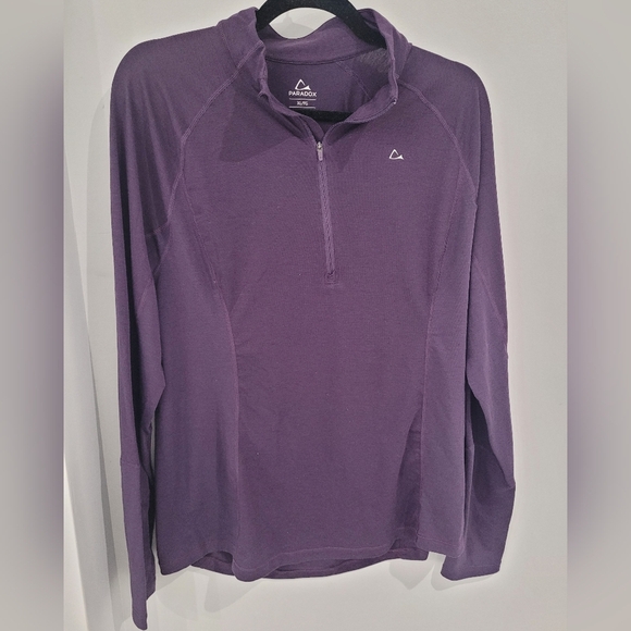 NWT- Paradox Merino blend performance top-XL - Picture 2 of 4